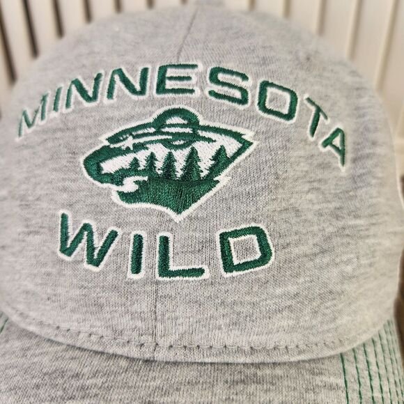 Minnesota Wild Fanatics Snapback Trucker Hat Cap Gray Green Mesh NHL Hockey - Picture 3 of 9